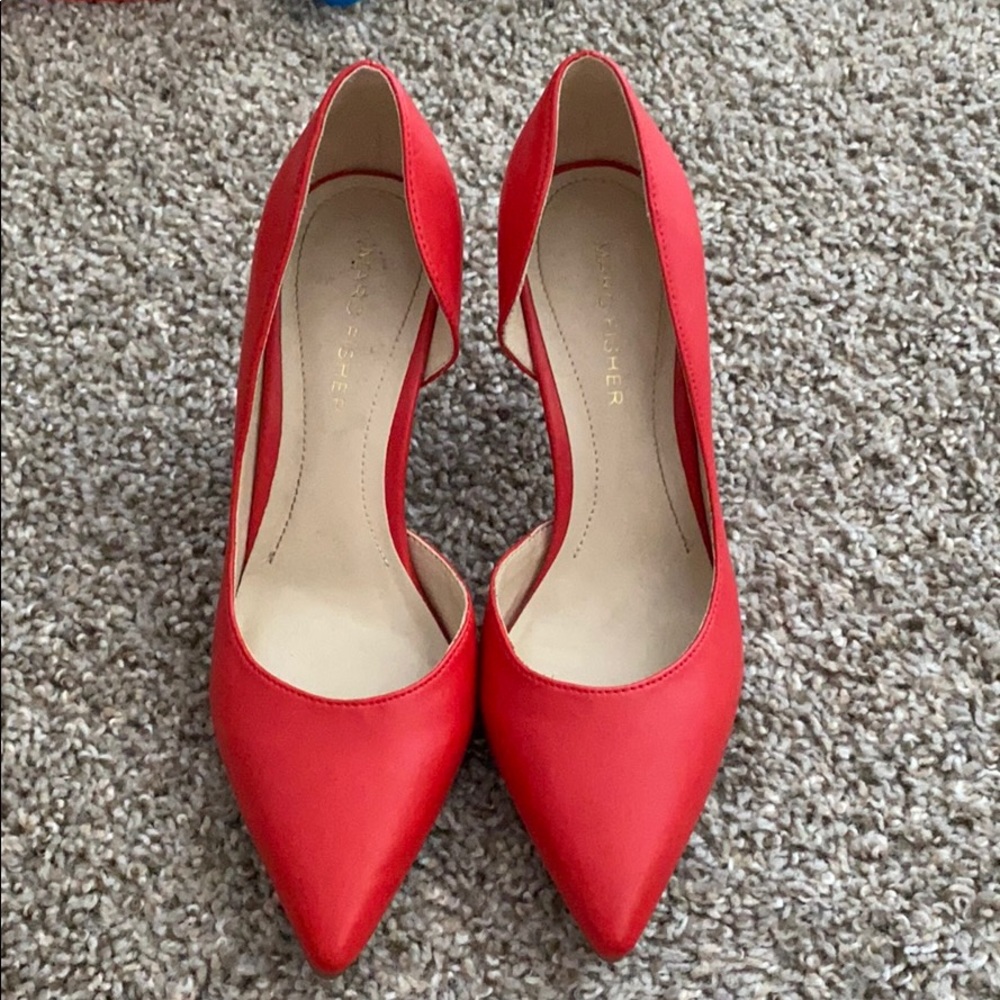Red Marc fisher pumps size 5.5
